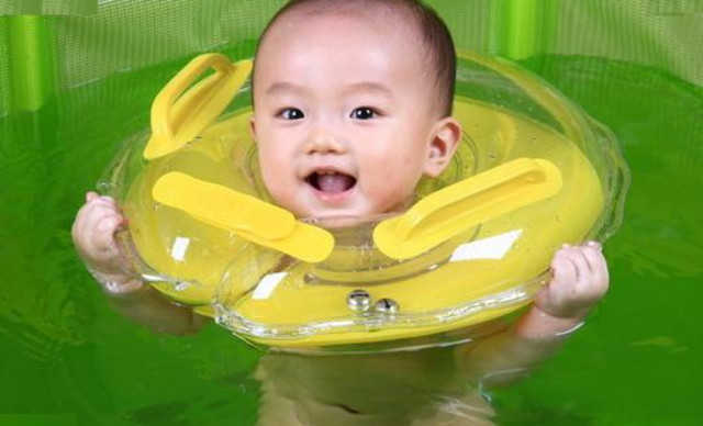 水宝宝婴儿游泳馆
