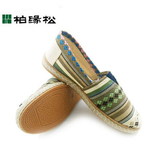 柏缘松老北京布鞋