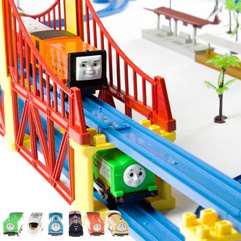 火车轨道玩具