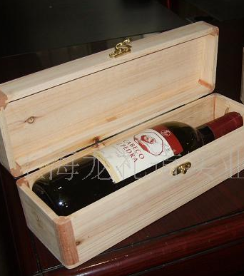 龙礼道酒盒