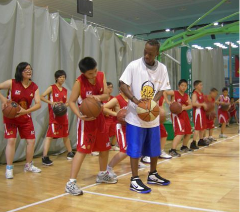 重剑篮球训练营
