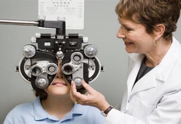 曾视明视力保健