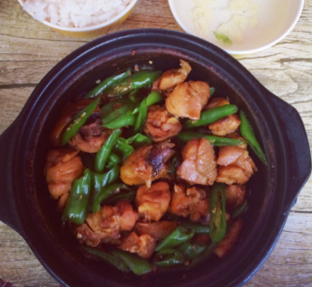 碗留香黄焖鸡米饭