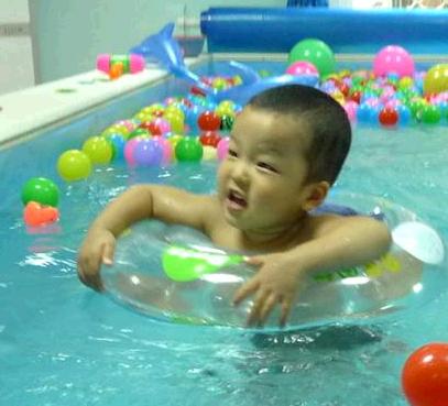 水宝贝婴儿游泳馆