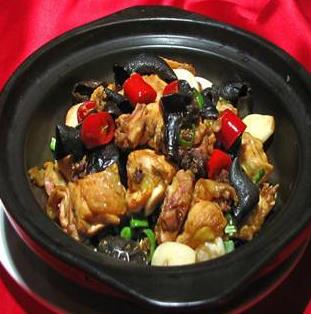 张浦黄焖鸡米饭