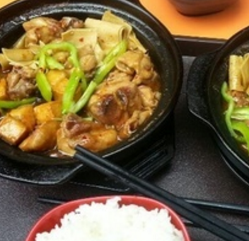朋乐斋黄焖鸡米饭
