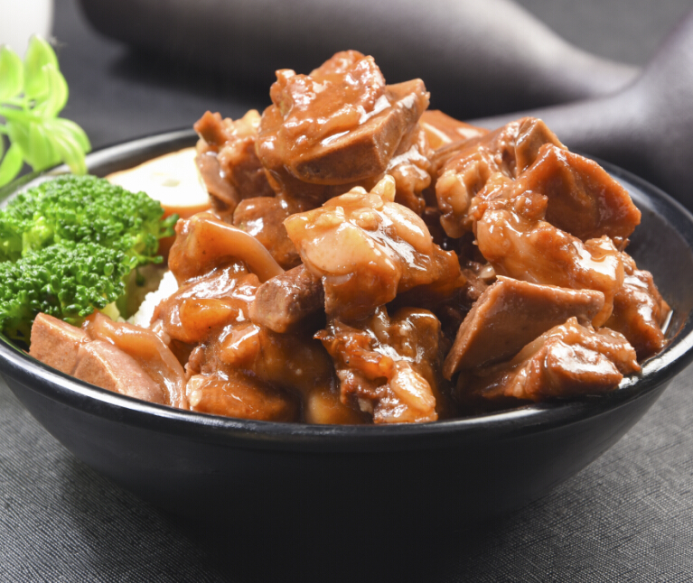 小鲜炖肉中式快餐