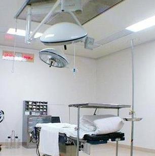 南通大学附属医院整形美容科手术台