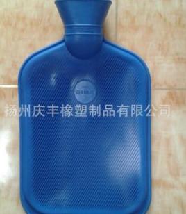 外贸尾单厂家自产自销橡胶热水袋，BS1970:2012标准，2000ML加厚