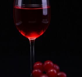 赤霞珠干红葡萄酒