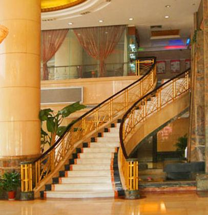 白天鹅酒店楼梯
