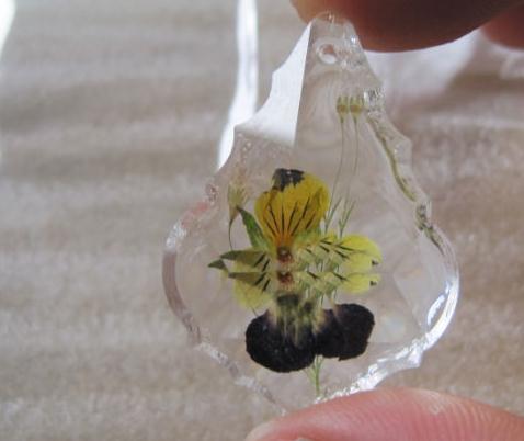 水晶押花饰品蜜蜂