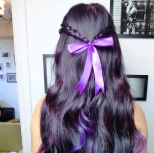 色调紫色烫发