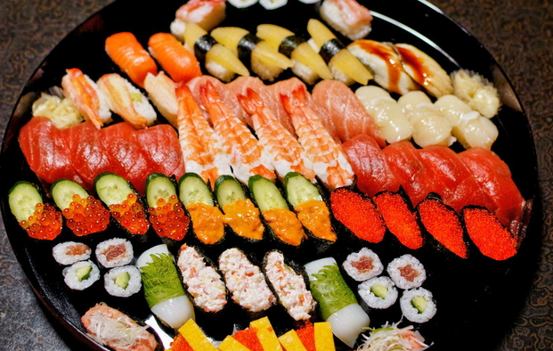 Sushi Raku 楽寿司全家福