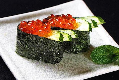 YUBI创意寿司蟹子加州卷寿司