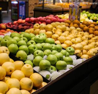 百鲜果水果超市种类多