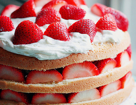 爱麦面包草莓蛋糕