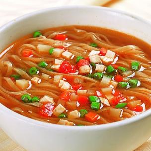 巴蜀芽菜臊子面番茄汤