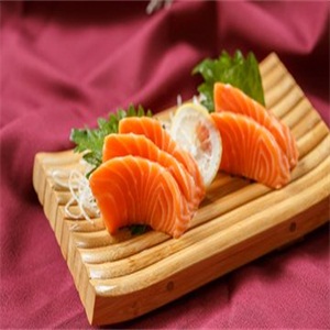中心屋日本料理三纹鱼