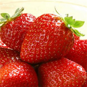 鲜果超市草莓