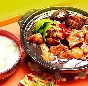 东福黄焖鸡米饭套餐