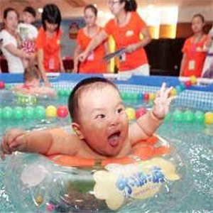游来游去婴儿游泳馆