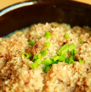 百米粒炒米饭