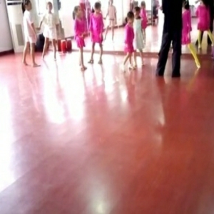 天艺艺术培训学校舞蹈