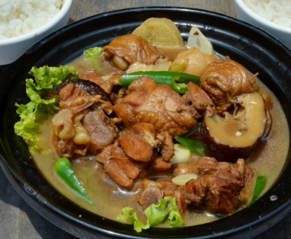 郑州黄焖鸡米饭