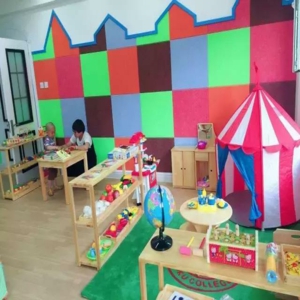 北大附属实验幼儿园玩具室