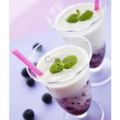 饮品drinks蓝莓酸奶