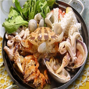 玛雅泰式海鲜火锅螃蟹