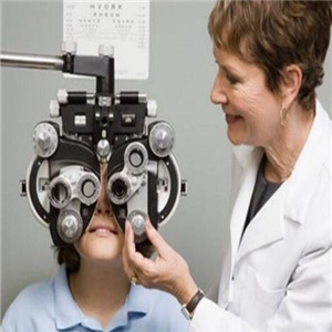 易视康视力恢复黑色