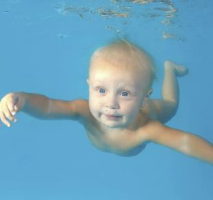加油宝贝婴儿游泳专业