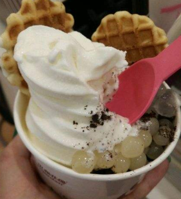 优格花园酸奶冰淇淋美味