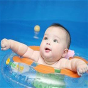 华婴网宝宝游泳