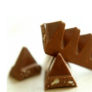 三角巧克力花生巧克力