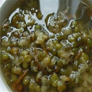 阿婆绿豆汤小吃