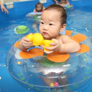 淘乐思国际早教游泳