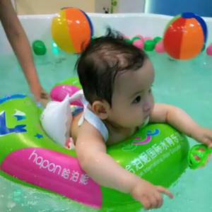 宝迪蓝国际婴儿游泳