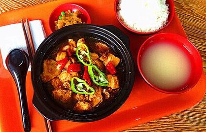 白香米黄焖鸡快餐