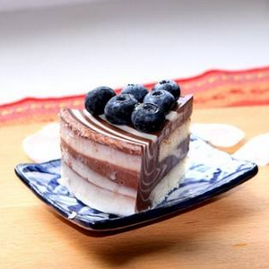 蓝莓酸奶慕斯蛋糕原味
