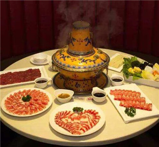 陈记老铜锅涮肉餐桌