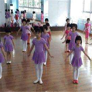港艺芭蕾舞培训小朋友