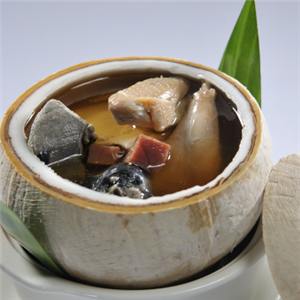 海南椰子鸡汤美味