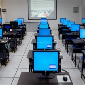 华人电脑培训教室