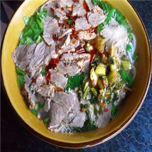 六盘水羊肉米线大碗