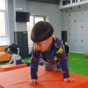 亚丁国际少儿体能儿童训练