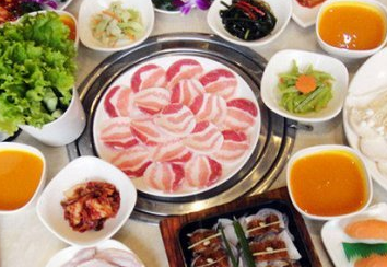 深受欢迎的檀君釜韩式烤肉
