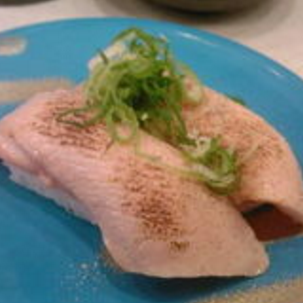 老顺德的三文鱼腩寿司